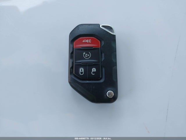 2022 JEEP WRANGLER UNLIMITED 1C4JJXFG7NW160931 Photo 10