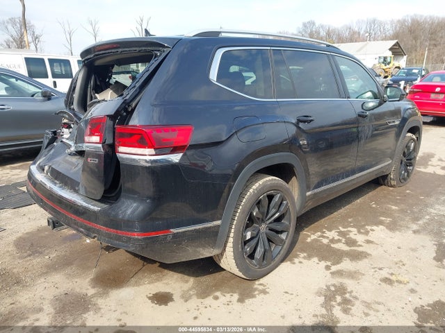 2021 VOLKSWAGEN ATLAS 1V2FR2CA2MC606046 Photo 3