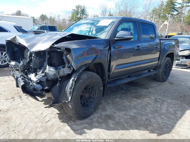 2021 Toyota Tacoma Trd Pro მანქანა იყიდება აუქციონზე, vin: 3TYCZ5AN3MT025007, აუქციონის ნომერი: 44595846