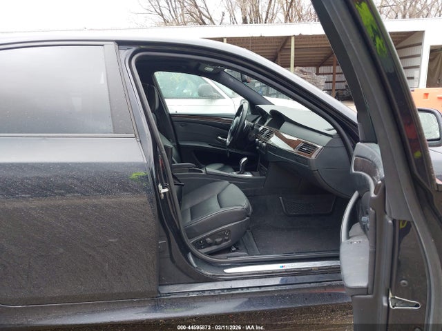 2010 BMW 550I WBANW5C50ACT56258 Photo 4