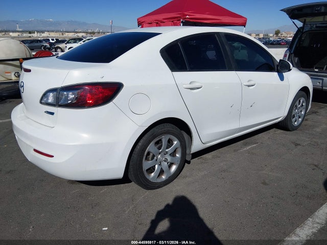 Продажа на аукционе авто 2013 Mazda Mazda3 I Sport, vin: JM1BL1U89D1703666, номер лота: 44595917