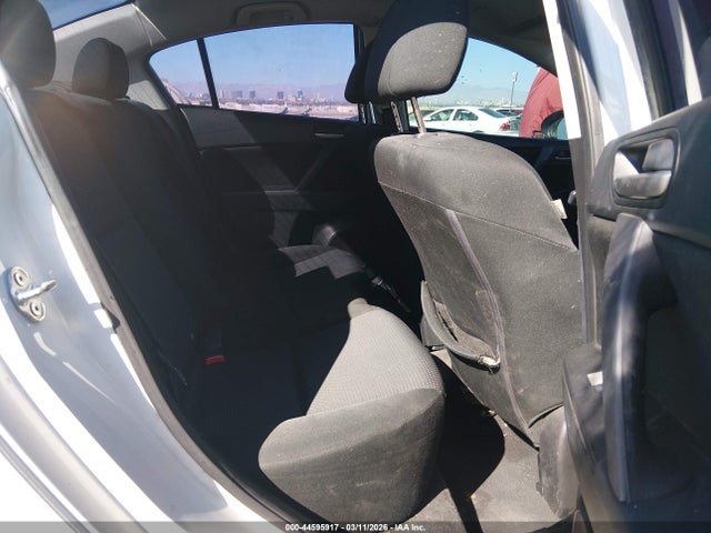 Продажа на аукционе авто 2013 Mazda Mazda3 I Sport, vin: JM1BL1U89D1703666, номер лота: 44595917