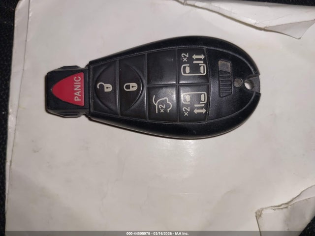 44595975 :رقم المزاد ، 2C4RC1BG7GR128704 vin ، 2016 Chrysler Town & Country Touring مزاد بيع