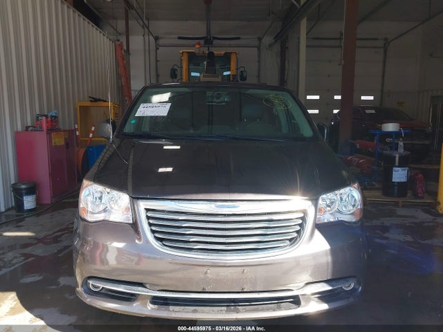 44595975 :رقم المزاد ، 2C4RC1BG7GR128704 vin ، 2016 Chrysler Town & Country Touring مزاد بيع