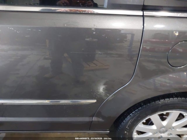 44595975 :رقم المزاد ، 2C4RC1BG7GR128704 vin ، 2016 Chrysler Town & Country Touring مزاد بيع