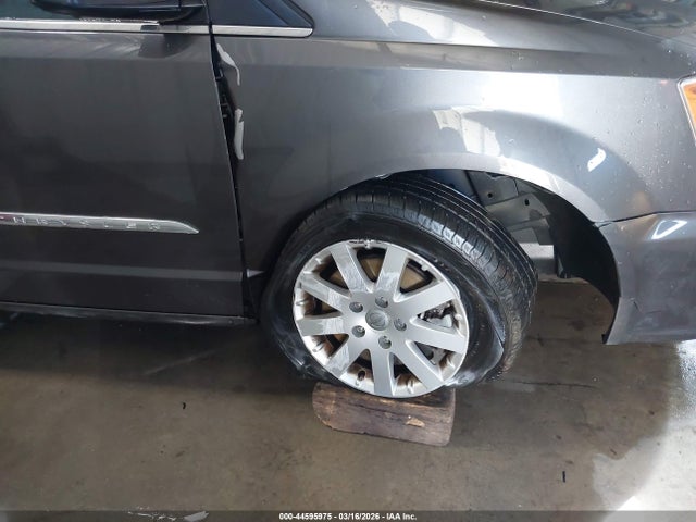 44595975 :رقم المزاد ، 2C4RC1BG7GR128704 vin ، 2016 Chrysler Town & Country Touring مزاد بيع