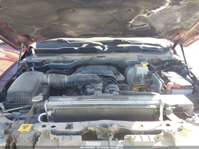 44595985 :رقم المزاد ، 1C6SRFJT8KN528313 vin ، 2019 Ram 1500 Laramie  4x4 5'7 Box مزاد بيع