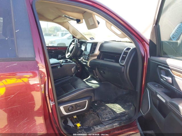 44595985 :رقم المزاد ، 1C6SRFJT8KN528313 vin ، 2019 Ram 1500 Laramie  4x4 5'7 Box مزاد بيع