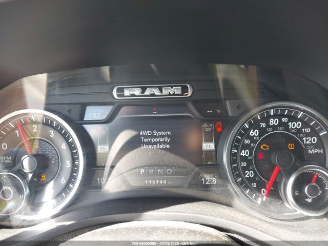44595985 :رقم المزاد ، 1C6SRFJT8KN528313 vin ، 2019 Ram 1500 Laramie  4x4 5'7 Box مزاد بيع