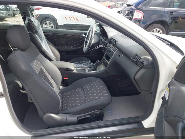 Продажа на аукционе авто 2004 Mercedes-benz C 230 Kompressor Sport, vin: WDBRN40J74A568964, номер лота: 44596017