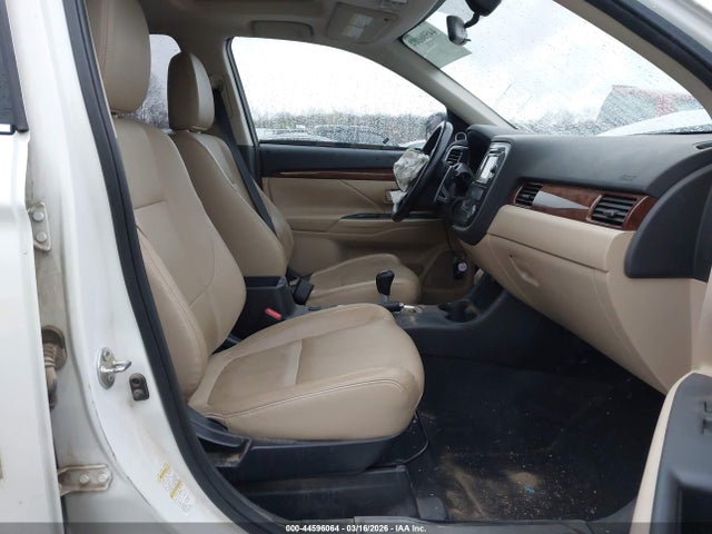 2014 MITSUBISHI OUTLANDER JA4JZ4AX2EZ001256 Photo 4