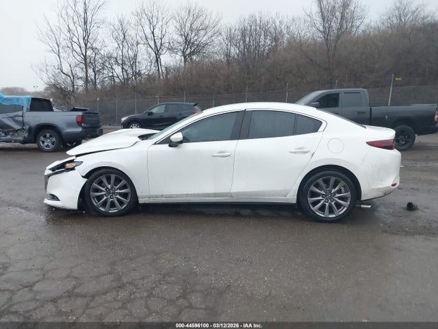Aukcja sprzedaży 2020 Mazda Mazda3 Select Package, vin: JM1BPACL2L1165689, numer aukcji: 44596100