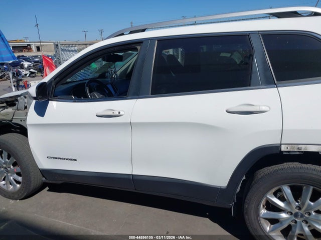 1C4PJLDB7GW233325 Jeep Cherokee Limited