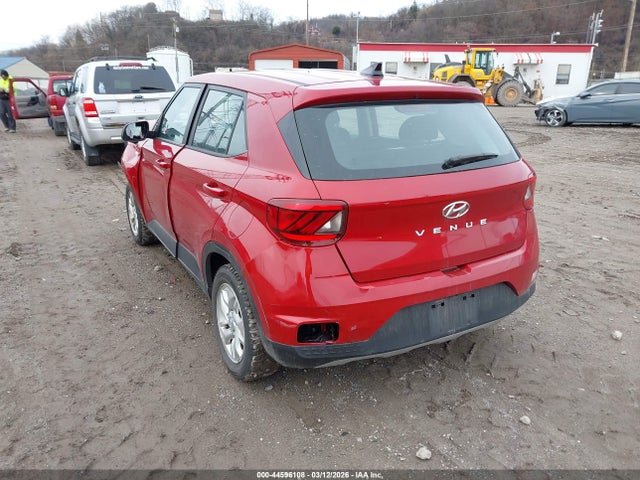 2021 HYUNDAI VENUE KMHRB8A34MU083029 Photo 2