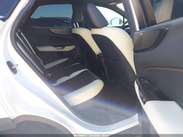 44596117 :رقم المزاد ، JTJHKCEZXN5004117 vin ، 2022 Lexus Nx 350h Luxury مزاد بيع