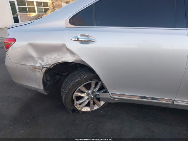 2010 Lexus Es 350 მანქანა იყიდება აუქციონზე, vin: JTHBK1EG0A2402975, აუქციონის ნომერი: 44596145