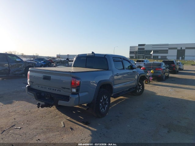 2017 TOYOTA TACOMA 5TFCZ5AN9HX089337 Photo 3
