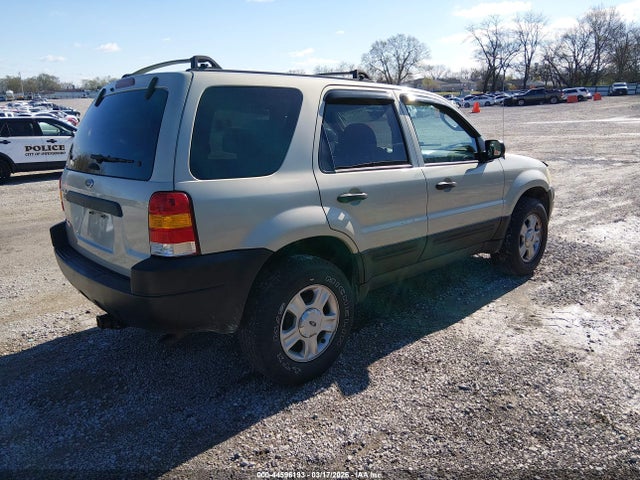 2003 FORD ESCAPE 1FMYU931X3KE21633 Photo 3