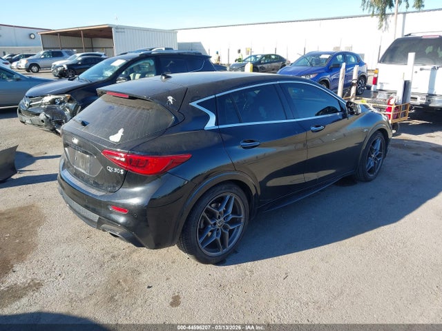 2018 INFINITI QX30 SJKCH5CP1JA042049 Photo 3