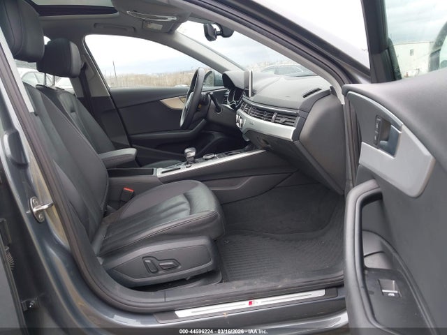 WAUDNAF41HN049464 Audi A4 2.0t Season Of Audi Premium