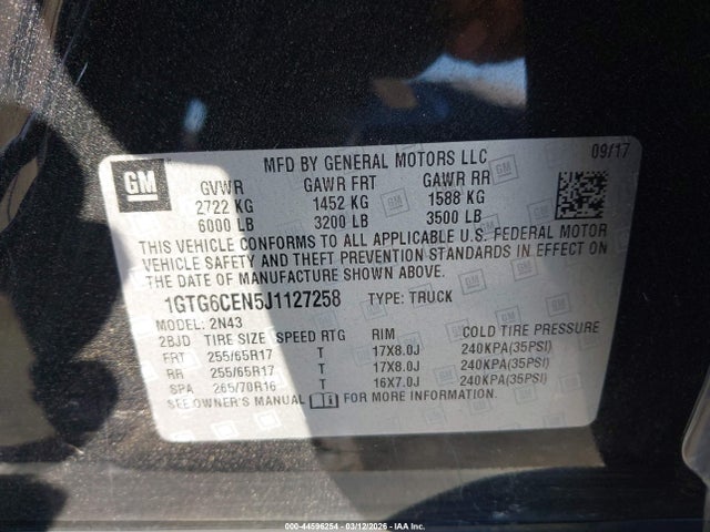 1GTG6CEN5J1127258 GMC Canyon All Terrain W/cloth