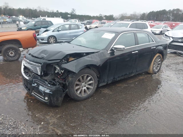 2014 CHRYSLER 300C 2C3CCAET4EH117925 Photo 1