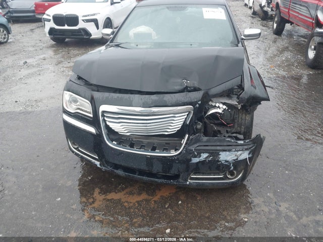 2014 CHRYSLER 300C 2C3CCAET4EH117925 Photo 5