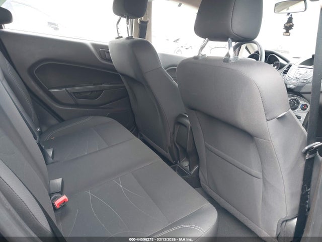Ford FIESTA SE 2019 3FADP4EJ4KM157073 Image 8
