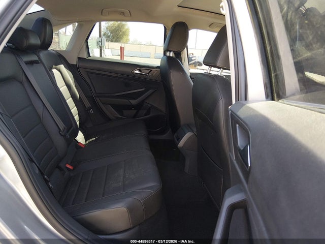 44596317 :رقم المزاد ، 3VWE57BU6MM085930 vin ، 2021 Volkswagen Jetta 1.4t Sel مزاد بيع