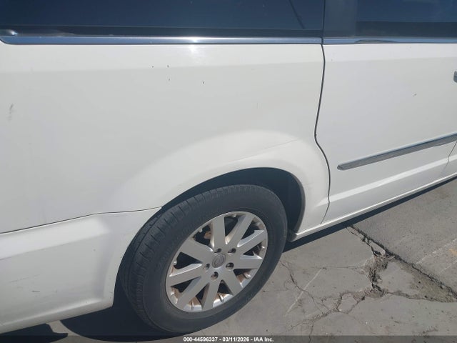Продаж на аукціоні авто 2013 Chrysler Town & Country Touring, vin: 2C4RC1BG2DR690893, номер лоту: 44596337