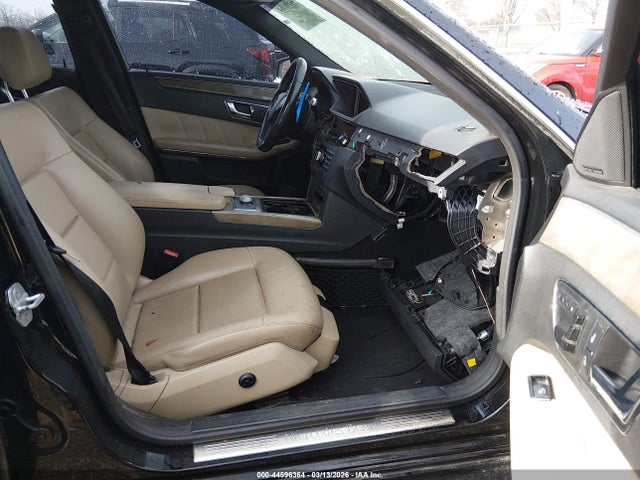 2010 MERCEDES-BENZ E 350 WDDHF8HB8AA105201 Photo 4