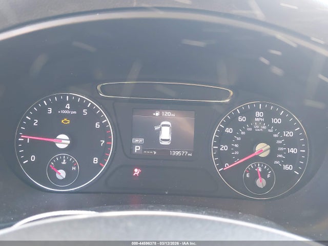 44596378 :رقم المزاد ، 5XYPG4A56KG489979 vin ، 2019 Kia Sorento 3.3l Lx مزاد بيع