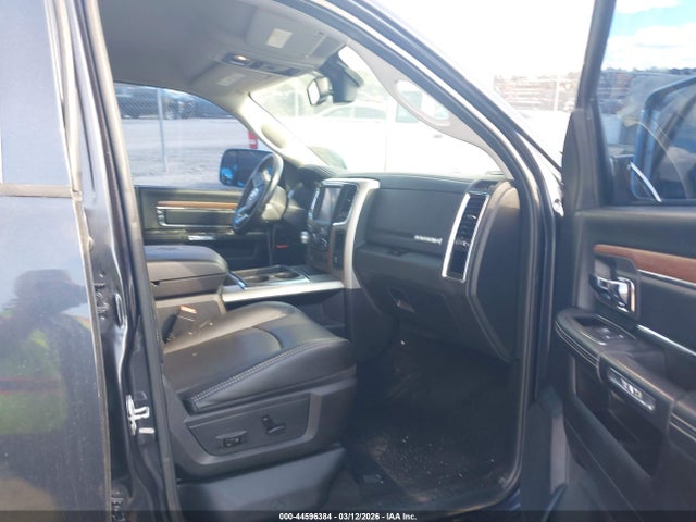 1C6RR7NM5FS524119 RAM 1500 Laramie