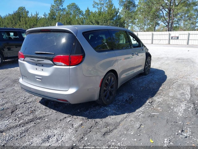 2019 Chrysler Pacifica Touring Plus მანქანა იყიდება აუქციონზე, vin: 2C4RC1FG9KR532266, აუქციონის ნომერი: 44596390