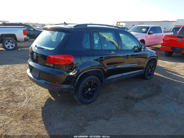 Aukcja sprzedaży 2015 Volkswagen Tiguan S, vin: WVGAV7AX7FW523477, numer aukcji: 44596399