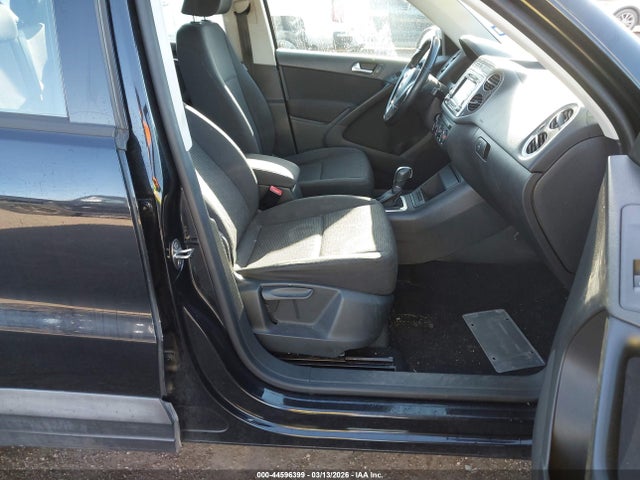 Aukcja sprzedaży 2015 Volkswagen Tiguan S, vin: WVGAV7AX7FW523477, numer aukcji: 44596399