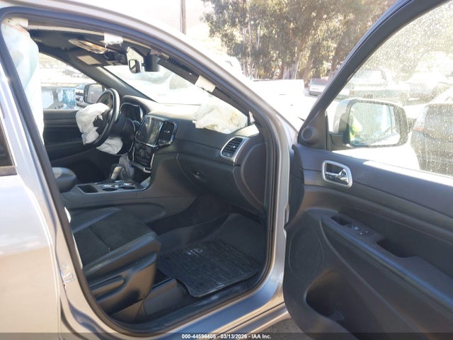 2019 JEEP GRAND CHEROKEE 1C4RJEAG1KC580132 Photo 4