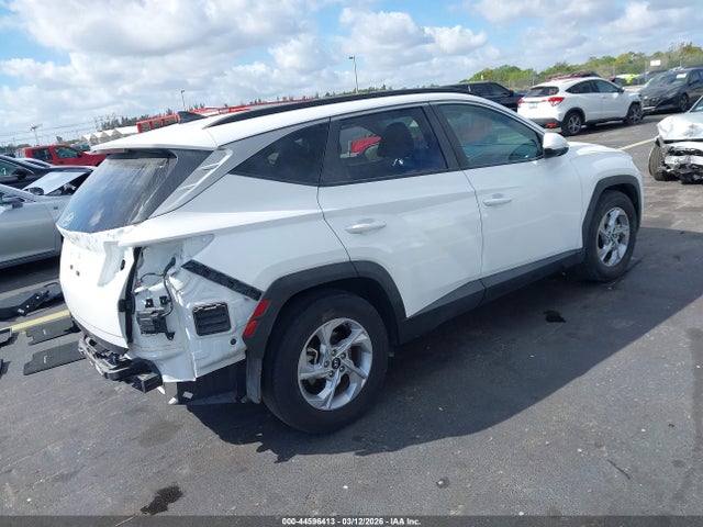 2024 Hyundai Tucson Sel მანქანა იყიდება აუქციონზე, vin: 5NMJB3DE8RH323862, აუქციონის ნომერი: 44596413