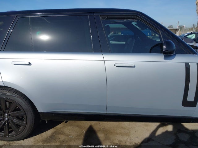 SALKPBFU7PA011536 Land Rover Range Rover P400 Se