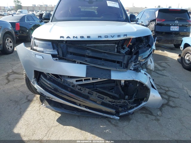 SALKPBFU7PA011536 Land Rover Range Rover P400 Se