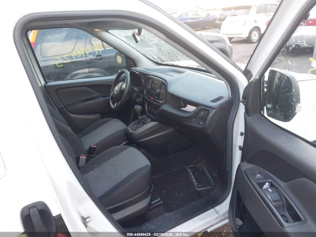 44596425 :رقم المزاد ، ZFBERFAB3H6E58323 vin ، 2017 Ram Promaster City Tradesman مزاد بيع