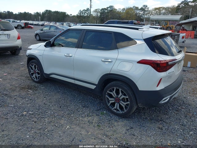 2022 KIA SELTOS KNDETCA23N7318286 Photo 2