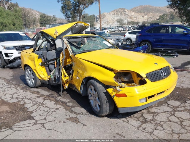 44596521 :رقم المزاد ، WDBKK47F5WF078346 vin ، 1998 Mercedes-benz Slk 230 مزاد بيع