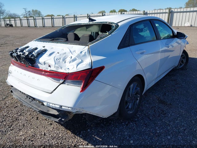 2024 Hyundai Elantra Sel მანქანა იყიდება აუქციონზე, vin: KMHLM4DG3RU815231, აუქციონის ნომერი: 44596544