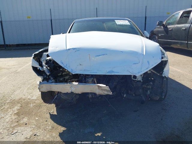 2016 AUDI A3 WAUB8GFF0G1083792 Photo 5