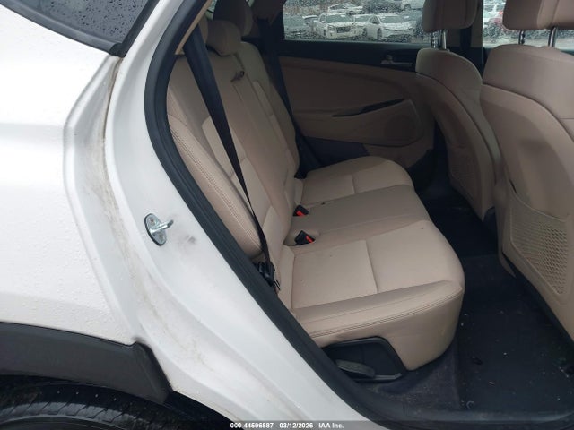 Hyundai TUCSON SE 2017 KM8J3CA43HU545477 Image 8