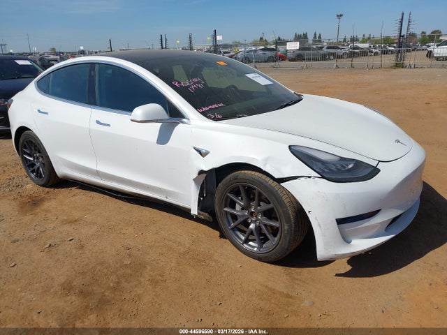 2018 TESLA MODEL 3 5YJ3E1EB8JF108657 Photo 0