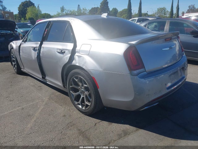 44596599 :رقم المزاد ، 2C3CCABGXJH240274 vin ، 2018 Chrysler 300 300s مزاد بيع