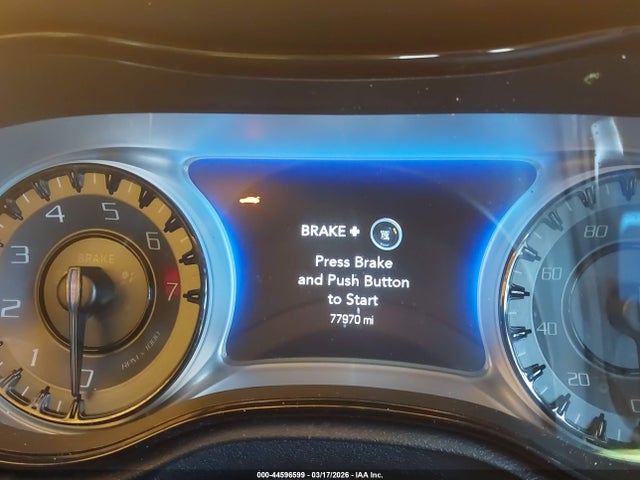 44596599 :رقم المزاد ، 2C3CCABGXJH240274 vin ، 2018 Chrysler 300 300s مزاد بيع