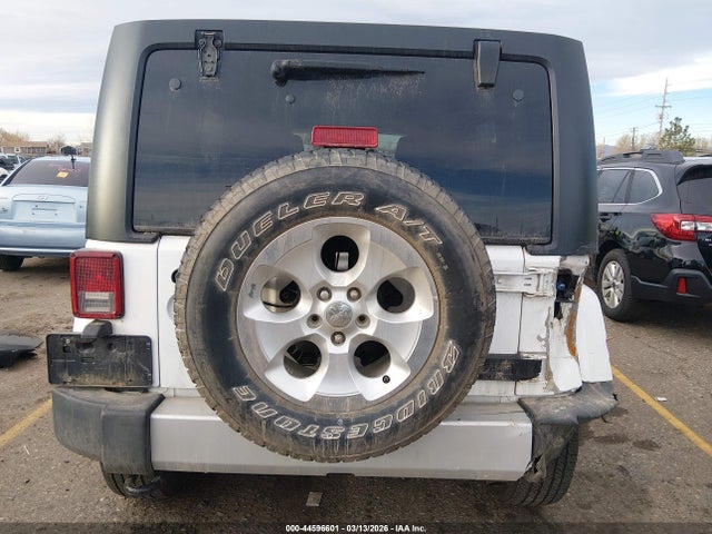 2015 Jeep Wrangler Unlimited Sahara მანქანა იყიდება აუქციონზე, vin: 1C4BJWEG4FL543079, აუქციონის ნომერი: 44596601